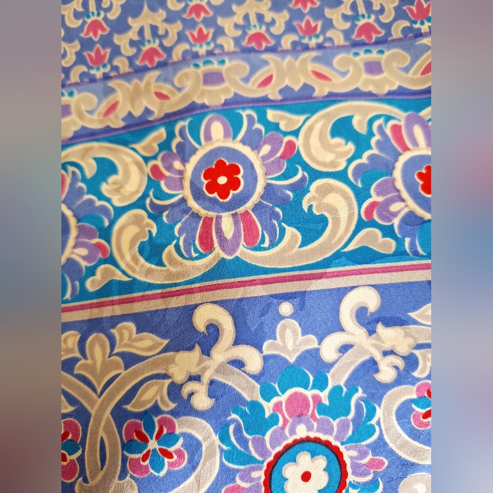 Vtg. Adrianna Papell "Suited For Silk" Old Money Core, 100% Silk skirt set. - Picture 14 of 15